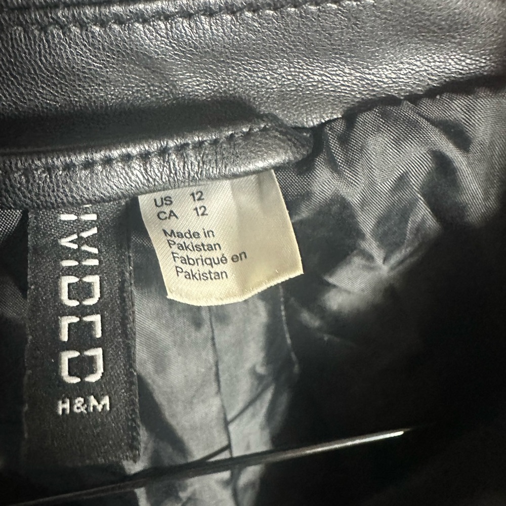 H&M Divided Black Faux Leather Biker Jacket Moto 12 L Zip - Picture 4 of 5